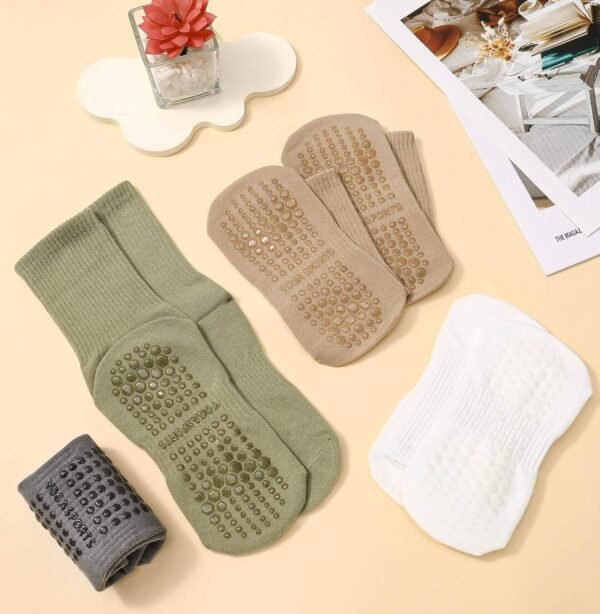 Autumn Knitted Anti-Bacterial Pilates Socks Grip Women Non-Slip Yoga Dance Athletic Crew Spandex