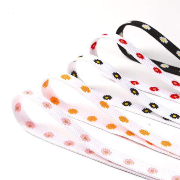 High Quality 8mm Daisy Print Flat Shoelaces Creative Colorful Polyester    ramdom colour