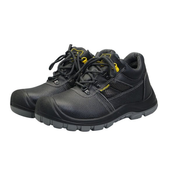 Lightweight Cowhide Leather Safety Shoes for Gardeners Comfortable Anti-Smash and Anti-Puncture Features Protective Gear