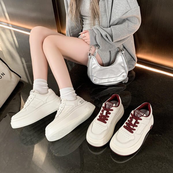 Women's White Lace-up Summer Sports Casual Shoes Thick-Soled Height-Increasing Lightweight Skateboarding Sneakers